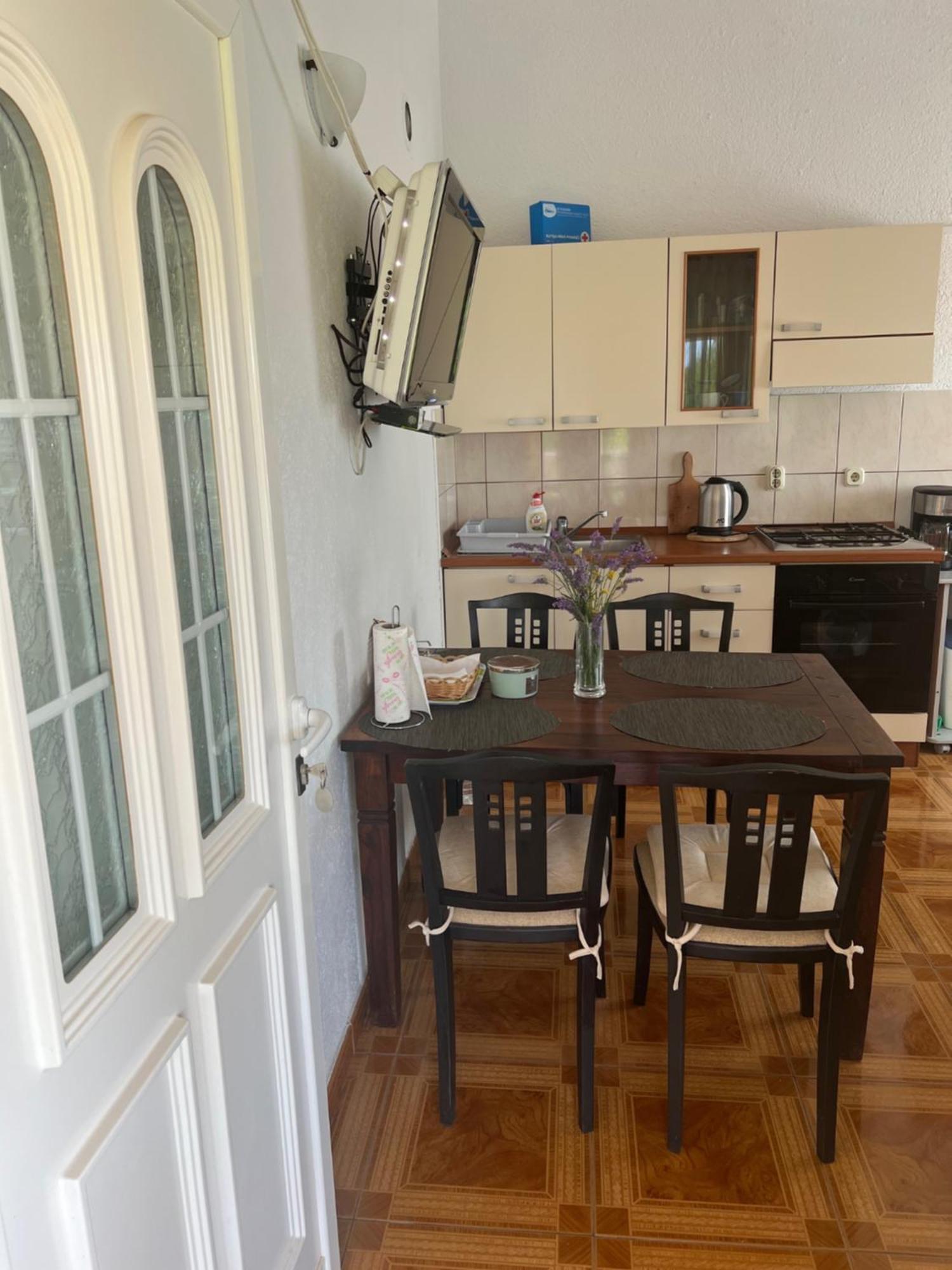 Apartmani Anna Vir Buitenkant foto